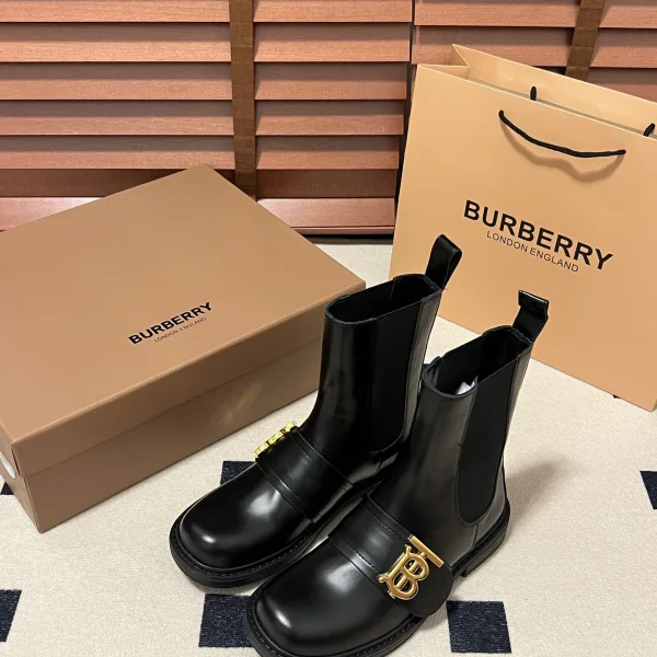 Burberry Ankle Boots Red Cowhide Minimalist Style Winter