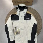 The North Face Taffeta Windproof Jacket