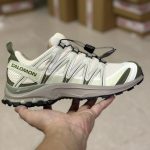 Salomon Sneakers Beige Functional Outdoor