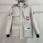 Canada Goose Ruler Red Cotton Duck Down Adhesive Polyester Nylon Fleece