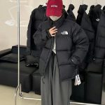 The North Face Down Jackets Red Duck Nylon Water-Repellent Fabric Winter