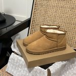 Ugg Snow Boots Red