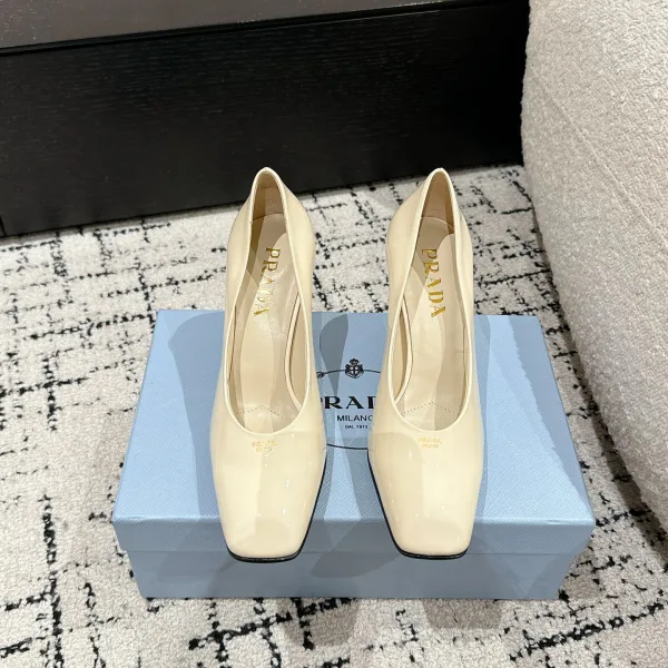Prada High Heels Patent Leather Sophistication Spring Early