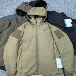 Archaeopteryx Outerwear Red Windstopper