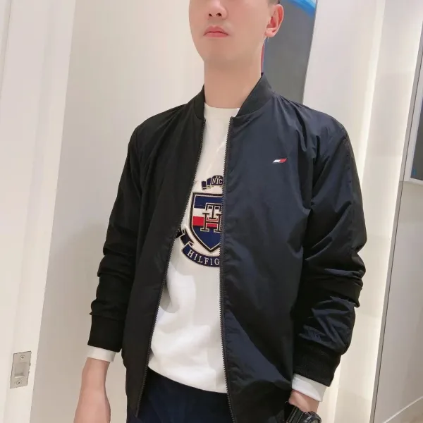 Tommy Hilfiger Jacket Black Water-Repellent Fabric Rubber Simple And Versatile Exquisite Workmanship Side Pockets