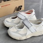 New Balance Sneakers Red Lace Street Style