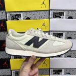 New Balance Casual Shoes Split Leather