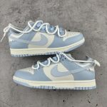 Nike Sneakers Lace