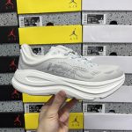 Hoka Oneone Ruler