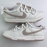 Nike Sneakers Lace