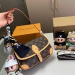 Louis Vuitton Ruler