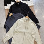 Lululemon Coat Red Urban Commuting Sophistication Spring Wrinkled Fabric Zippered Pocket