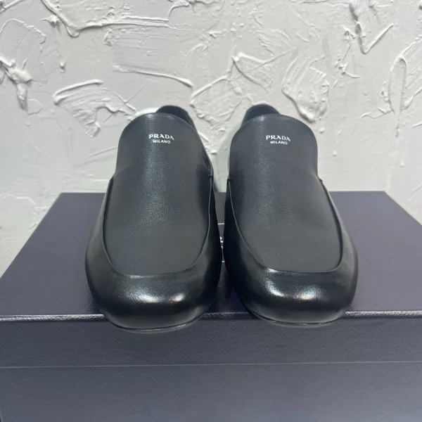 Prada Cowhide Leather Shoes For Autumn