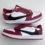 Nike Sneakers Red