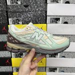 New Balance Running Shoes