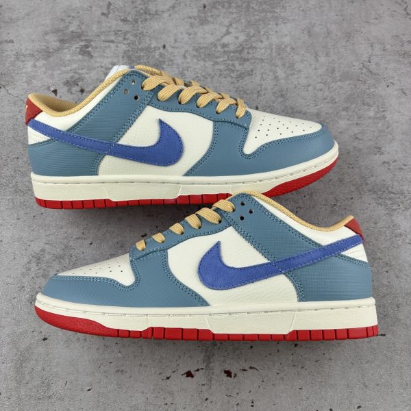 Nike Dunk Red Retro Blue