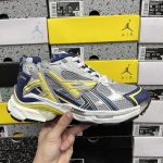 Balenciaga Casual Shoes Color
