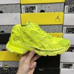 Balenciaga Casual Shoes Color