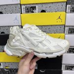 Balenciaga Casual Shoes Color