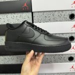 Nike Air Force 1 Black