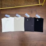 Under Armour Long-Sleeved T-Shirt Red