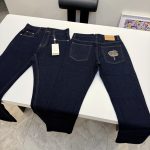Gucci Jeans Red