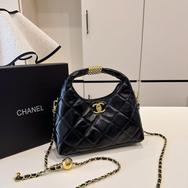 Chanel Handbags Red Cowhide Elegant Temperament