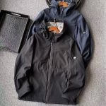 Descente Outerwear Red Gore-Tex Acrylic Fleece Soft Daily Commute