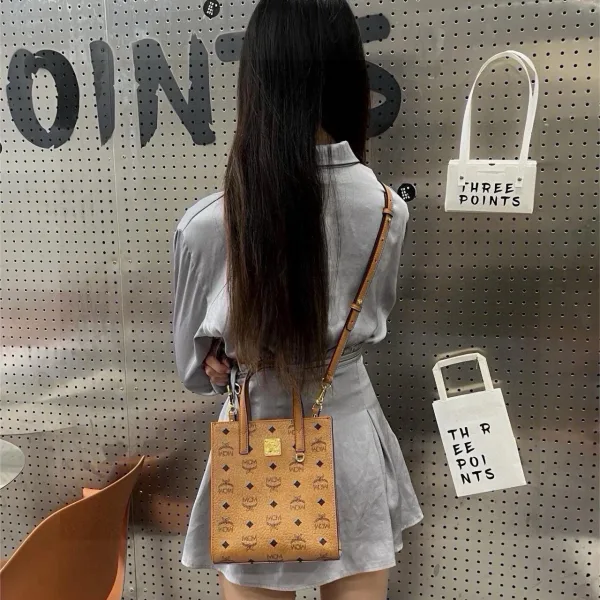Mcm Handbag Red