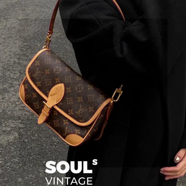 Louis Vuitton Shoulder Bag Red Youthful Energy
