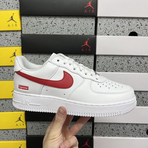 Nike Air Force 1 Red