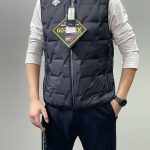 Descente Down Jacket Red Duck Exquisite Workmanship Autumn Winter Slim Fit Side Pockets