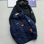 Mammoth Jacket Red Cotton Polyester Nylon Woven Fabric Quick-Drying Adjustable Drawstring Zippered Pocket