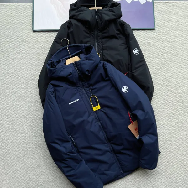 Mammoth Jacket Red Cotton Polyester Nylon Woven Fabric Quick-Drying Adjustable Drawstring Zippered Pocket