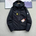 Mammoth Jacket Red Cotton Polyester Nylon Woven Fabric Quick-Drying Adjustable Drawstring Zippered Pocket