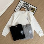 Moncler Sweatshirt Ash Cotton Soft And Gentle Spring Autumn Winter Crisp Silhouette