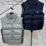 Earth Vest Red Cotton Nylon Soft Touch Urban Commuting Light Outdoor Sophistication Winter