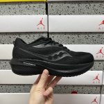 Saucony Ruler