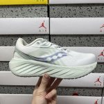 Saucony Ruler