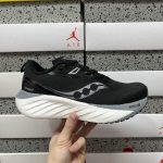 Saucony Ruler