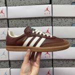 Adidas Sneakers