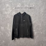 Nike Outerwear Red Cotton Fleece Autumn Winter And