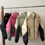 Descente Down Jacket Red Clean Lines Suitable For All Body Types Creamy White Winter