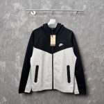 Nike Outerwear Red Cotton Fleece Autumn Winter And