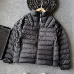 Descente Down Jacket White Duck Acrylic Water-Repellent Fabric