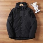 Archaeopteryx Down Jacket Green Nylon High-Quality Materials Outdoor Windproof Soft And Gentle Three-Proof Fabric Embroidery Patch