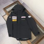 Descente Jacket Red Goose Down Street Style Winter