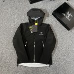 Archaeopteryx Outerwear Red Gore-Tex Simple And Versatile Outdoor Waterproof