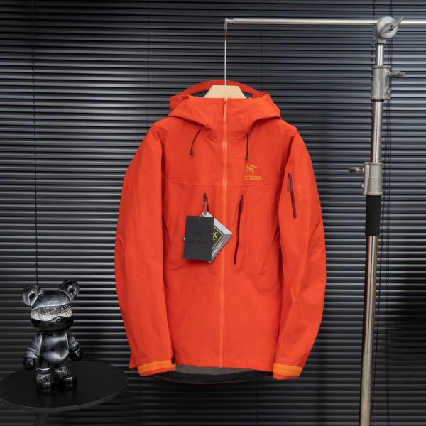 Archaeopteryx Rain Jacket White Gore-Tex Nylon Relaxed Fit Embroidery