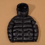 Moncler Down Jacket Red Male Female Duck Nylon Fabric Understated Winter Embroidery Patch